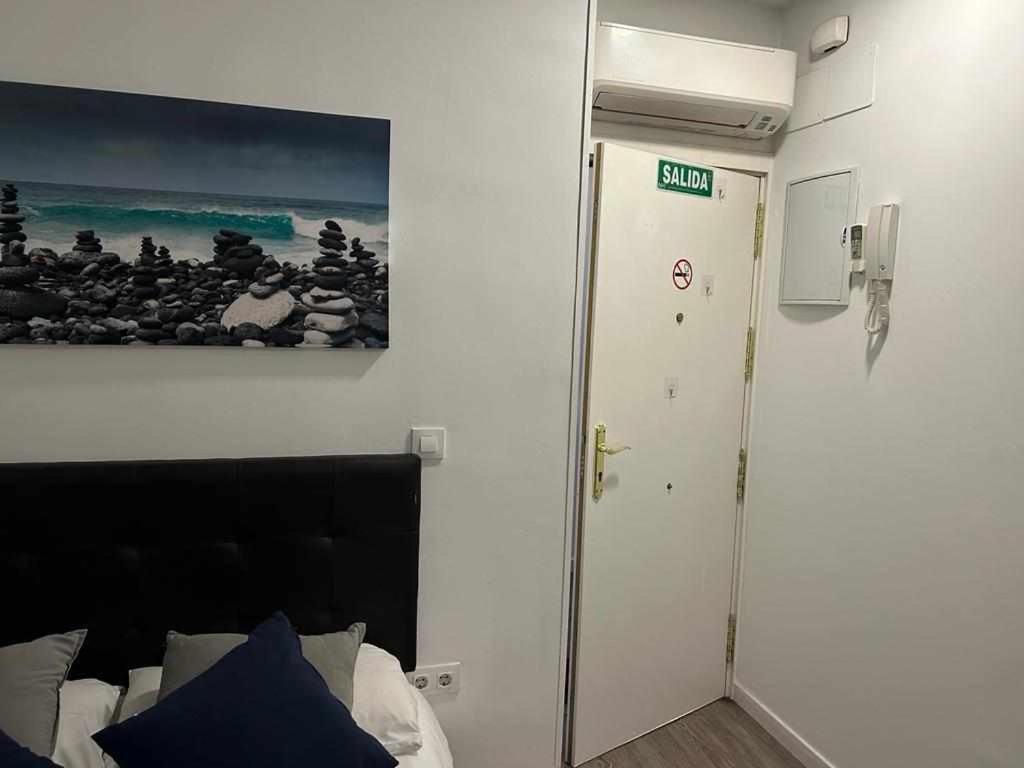 Comodo Y Agradable Estudio En Madrid Centro A3 Kültér fotó